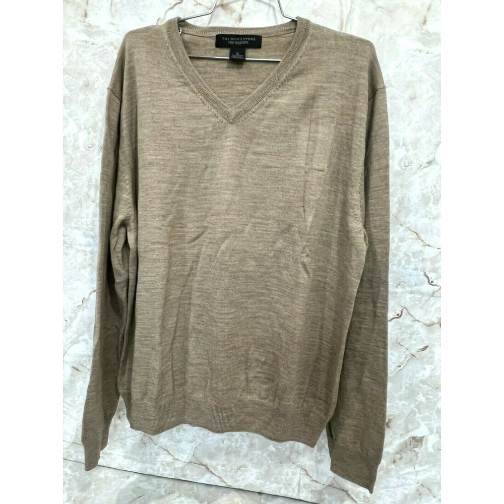 bloomingdale's the men's store Worn once merino wool v-neck sweater size XL